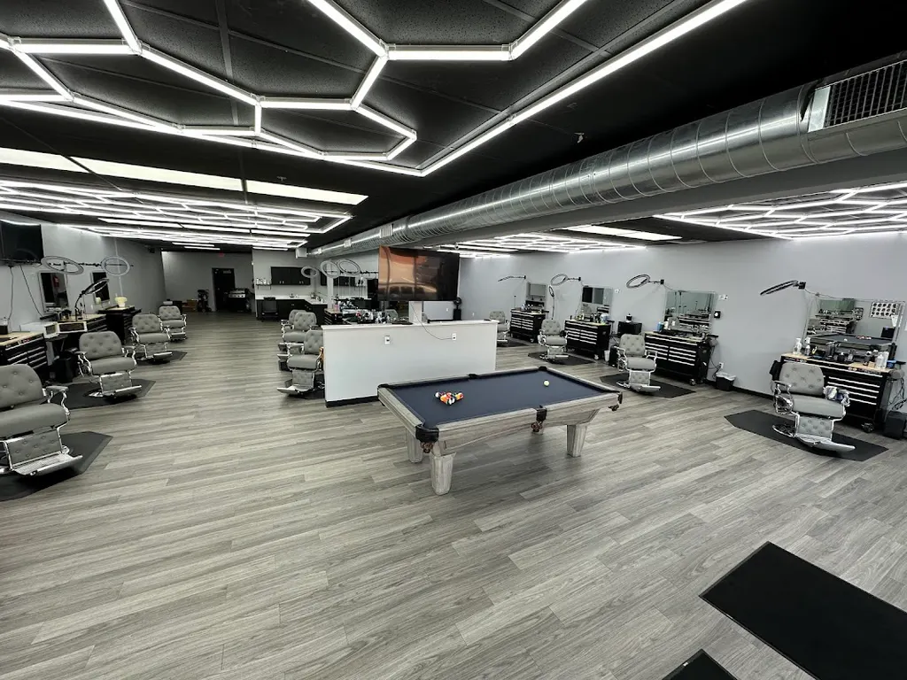 LV’s Barbershop-Bloomington — Barber shop in Bloomington
